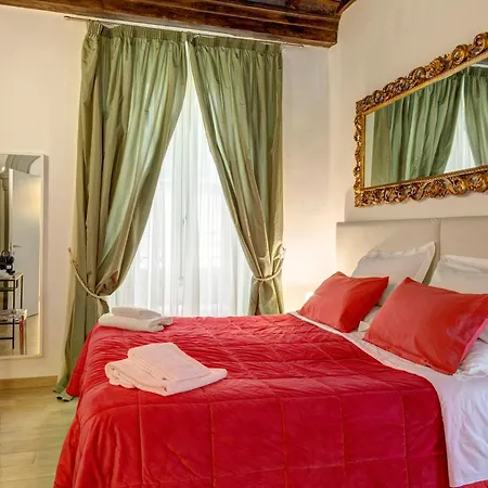 Apartment Teatro Verdi Florence
